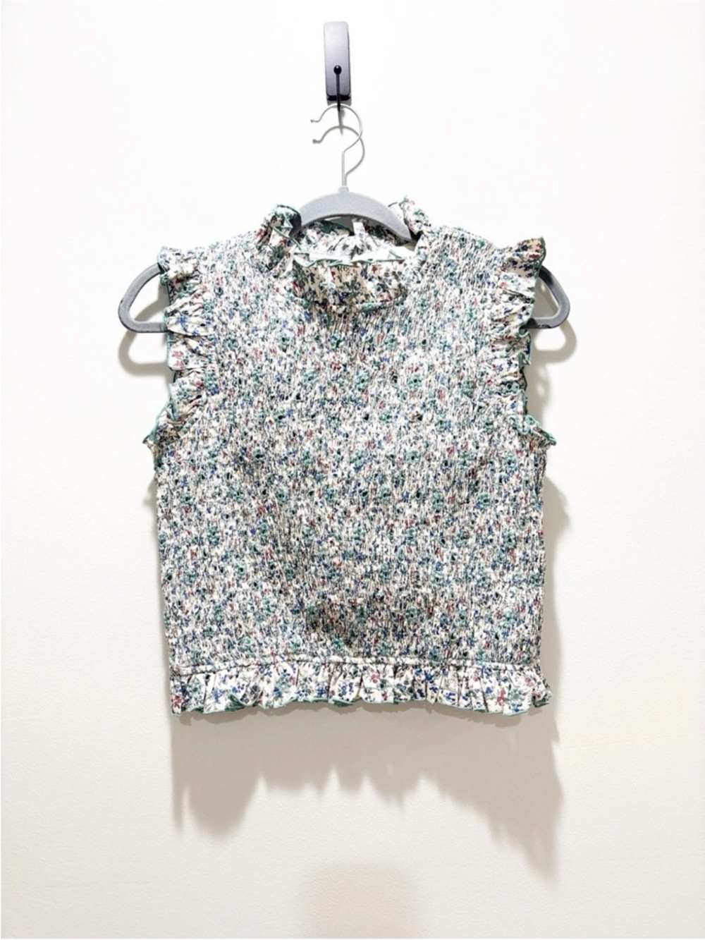 Sezane NEW Samona Blouse Smocked Ruffle Sleeveless Ostuni Floral Cottagecore 8 - Picture 2 of 7
